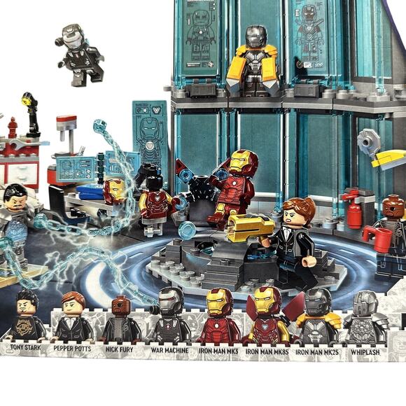 Lego 76216 Marvel The Infinity Saga Iron Man Armory 496 Pieces New Retired - Picture 4 of 6